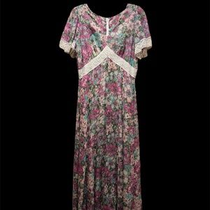 Vintage - Floral Maxi w/ Beige Bodice Trim